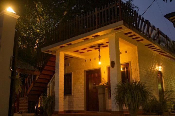 Amazing Villa Матара Екстериор снимка